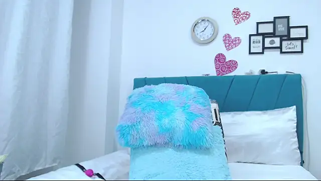 kamila lopez online show from March 15, 1:41 am