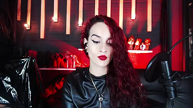 Liilith goddess  online show from December 20, 10:00 pm