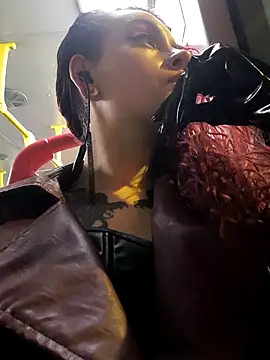 Liilith goddess  online show from October 13, 1:27 am