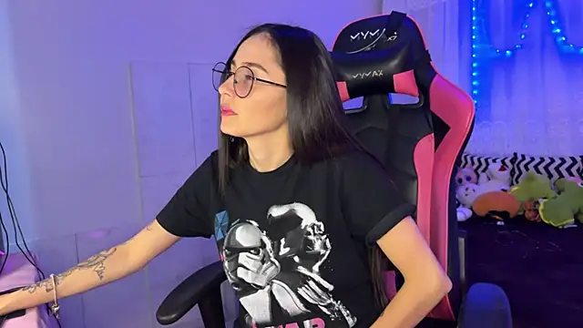 Lua34682 online show from November 19, 9:26 pm