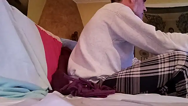 Lia Y PatrickX online show from February 19, 9:14 pm