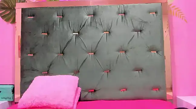 Snapshot of Hellen__4master chatting on January 16, 1:25 pm Hellen 4master online show from January 16, 1:25 pm