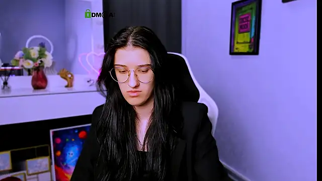 scarlet mooore online show from March 21, 11:12 pm