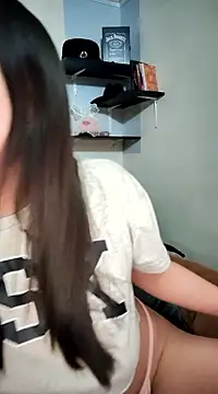 Snapshot of Paudelatorre chatting on December 2, 2:42 am Paudelatorre online show from December 2, 2:42 am