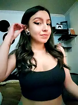 Snapshot of Paudelatorre chatting on March 15, 1:08 am Paudelatorre online show from March 15, 1:08 am