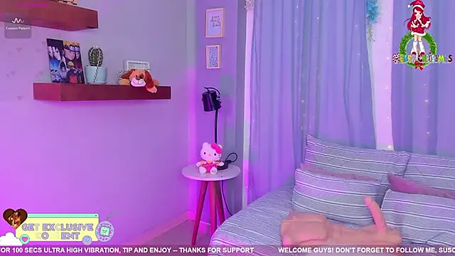 Snapshot of Tiny__Emmy chatting on December 31, 1:30 pm Tiny Emmy online show from December 31, 1:30 pm