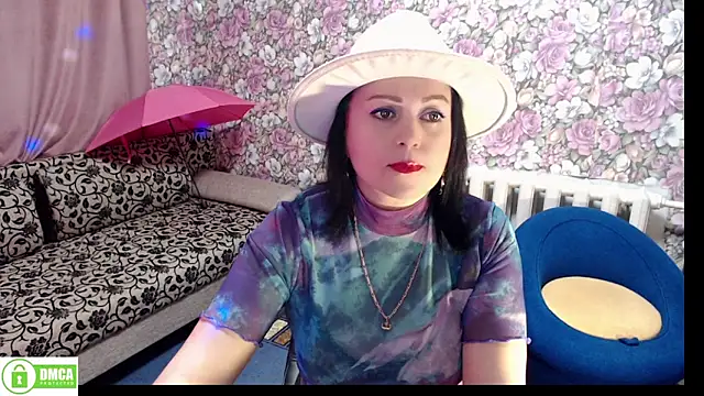 Julia-ru online show from December 7, 8:49 pm