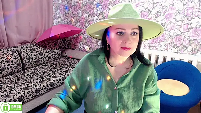 Julia-ru online show from February 9, 9:28 pm