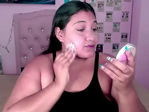 melody-tarly online show from January 9, 6:57 pm