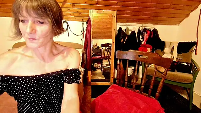 Snapshot of Hot_Colettte chatting on December 30, 12:32 am Hot Colettte online show from December 30, 12:32 am