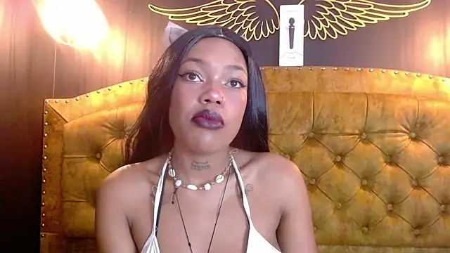 CrystalBrooke3x online show from March 7, 7:27 pm