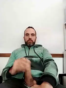 leon3875 online show from December 5, 3:28 pm