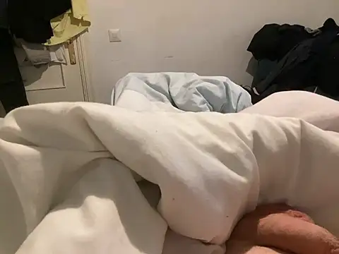 Bossinmidd12 online show from December 21, 10:51 pm