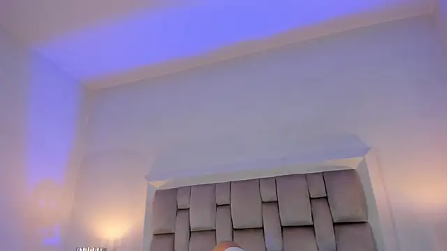 Mara Betancurt online show from December 13, 6:21 am