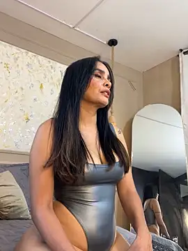 Snapshot of Alishak chatting on October 19, 8:09 pm Alishak online show from October 19, 8:09 pm