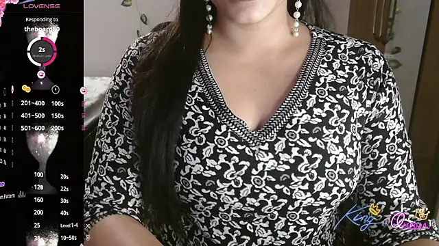 Snapshot of Annu-Darling chatting on December 14, 7:51 pm Annu-Darling online show from December 14, 7:51 pm