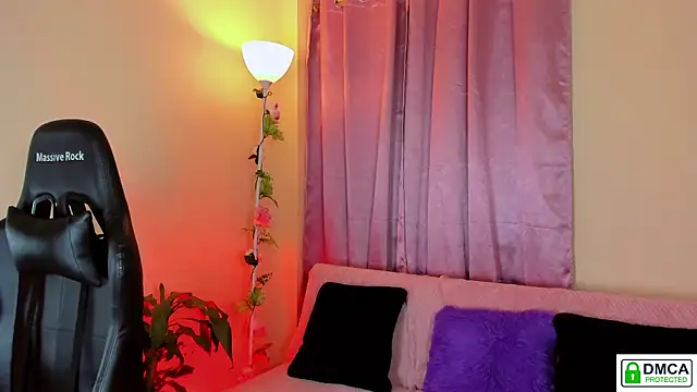 Lilabril online show from March 10, 12:37 pm