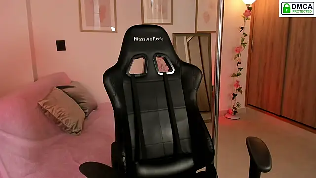 Lilabril online show from September 19, 2:40 pm