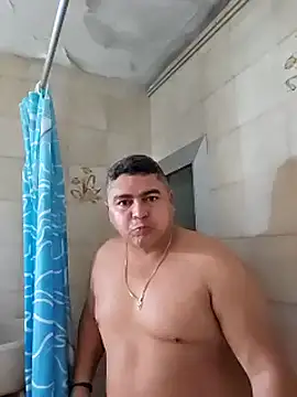 gordito xx online show from February 19, 6:11 am