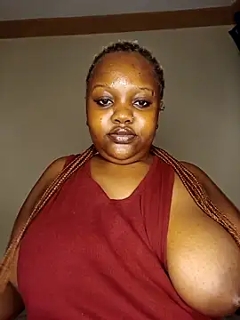 queennapal online show from October 10, 7:46 pm