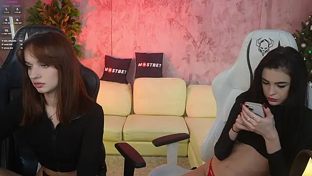 Tina Breeze online show from December 10, 11:43 am