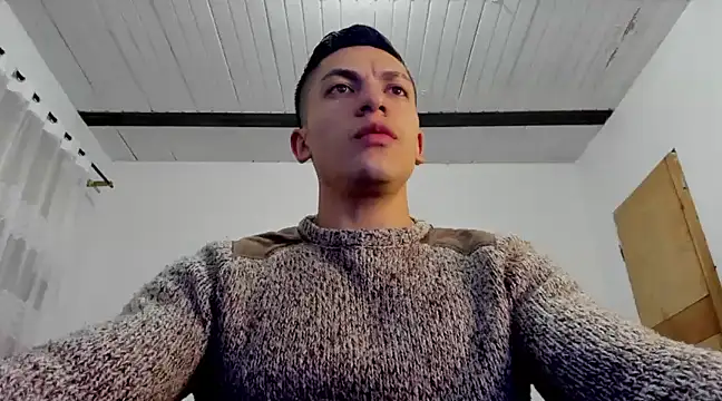 aquiles 51 online show from December 3, 10:51 pm