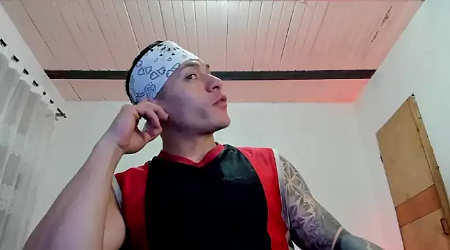 aquiles 51 online show from March 18, 12:38 am