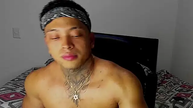 Stiven collins online show from February 13, 5:26 am