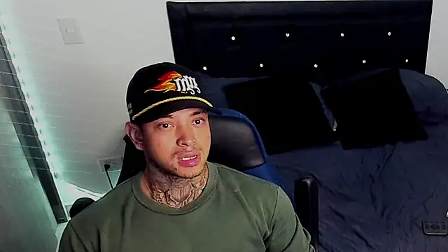 Stiven collins online show from February 27, 6:29 am