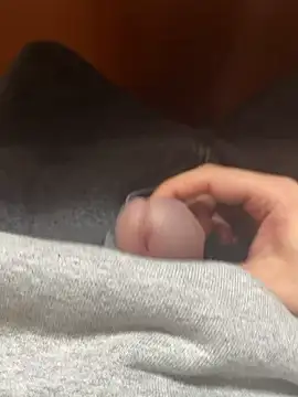 Snapshot of 114514hlove chatting on November 17, 1:33 am 114514hlove online show from November 17, 1:33 am