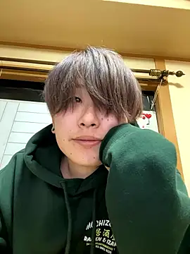 Snapshot of 114514hlove chatting on November 24, 10:48 am 114514hlove online show from November 24, 10:48 am