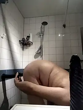 Knuffelstaaf123 online show from November 10, 5:56 pm