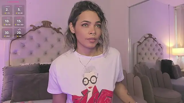 lexa 25  online show from October 15, 11:43 am