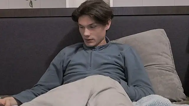 CalvinCay online show from January 25, 10:50 pm