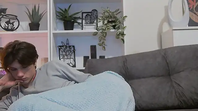 CalvinCay online show from March 11, 3:37 am