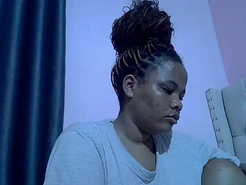 Snapshot of Amberay1 chatting on October 14, 12:44 am Amberay1 online show from October 14, 12:44 am