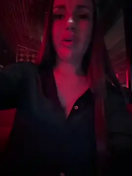 Syka0001 online show from October 6, 5:10 pm