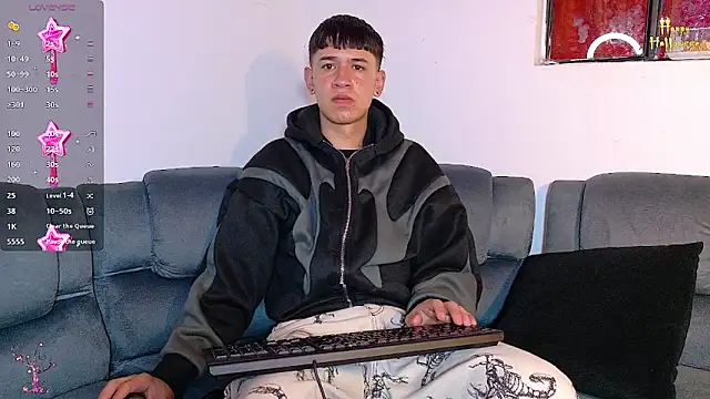 Mr daren  online show from October 20, 6:08 pm