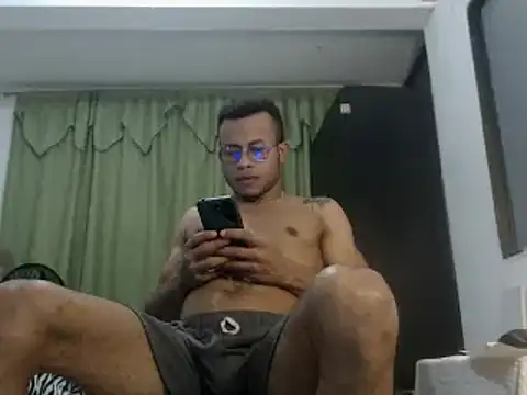 grandominantex1 online show from February 10, 1:57 am