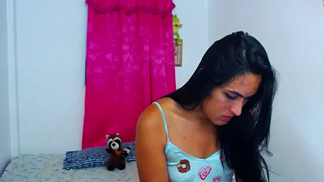 Snapshot of misss_estrella chatting on September 23, 11:02 am misss estrella online show from September 23, 11:02 am