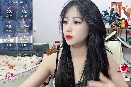  LLisa  online show from January 9, 7:18 pm