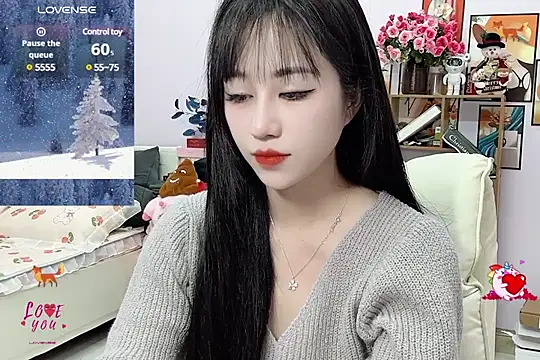  LLisa  online show from January 17, 9:17 pm