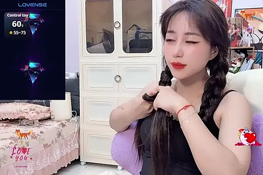  LLisa  online show from September 13, 2:55 am