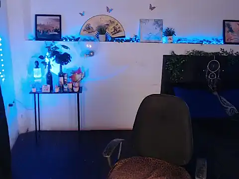 Snapshot of LiaScarlett chatting on September 21, 7:26 pm LiaScarlett online show from September 21, 7:26 pm