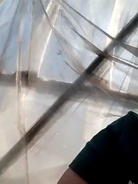 Snapshot of EmmaSquirt chatting on March 6, 10:20 am EmmaSquirt online show from March 6, 10:20 am