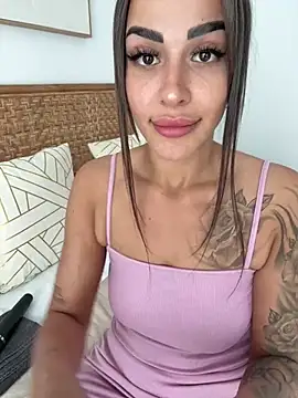 Alisa-Marie online show from January 4, 1:10 pm