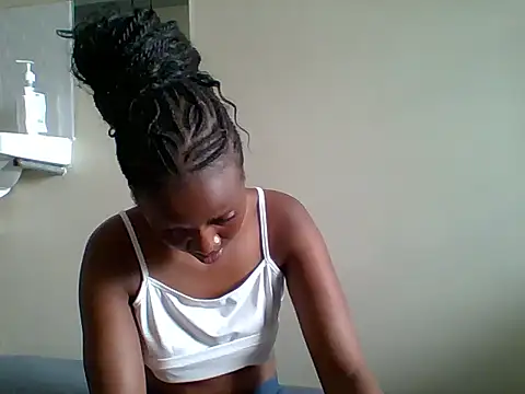 sexy darleen23 online show from March 17, 9:01 am