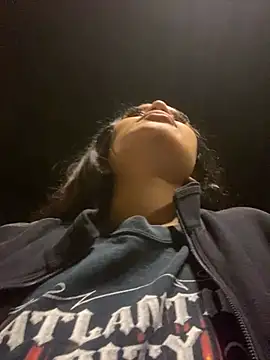 Riana Kean online show from February 3, 4:25 am