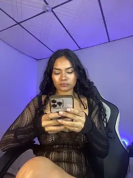 Riana Kean online show from February 17, 11:42 pm