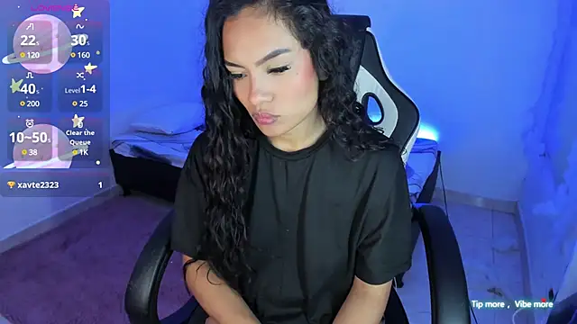 Riana Kean online show from March 3, 5:31 am